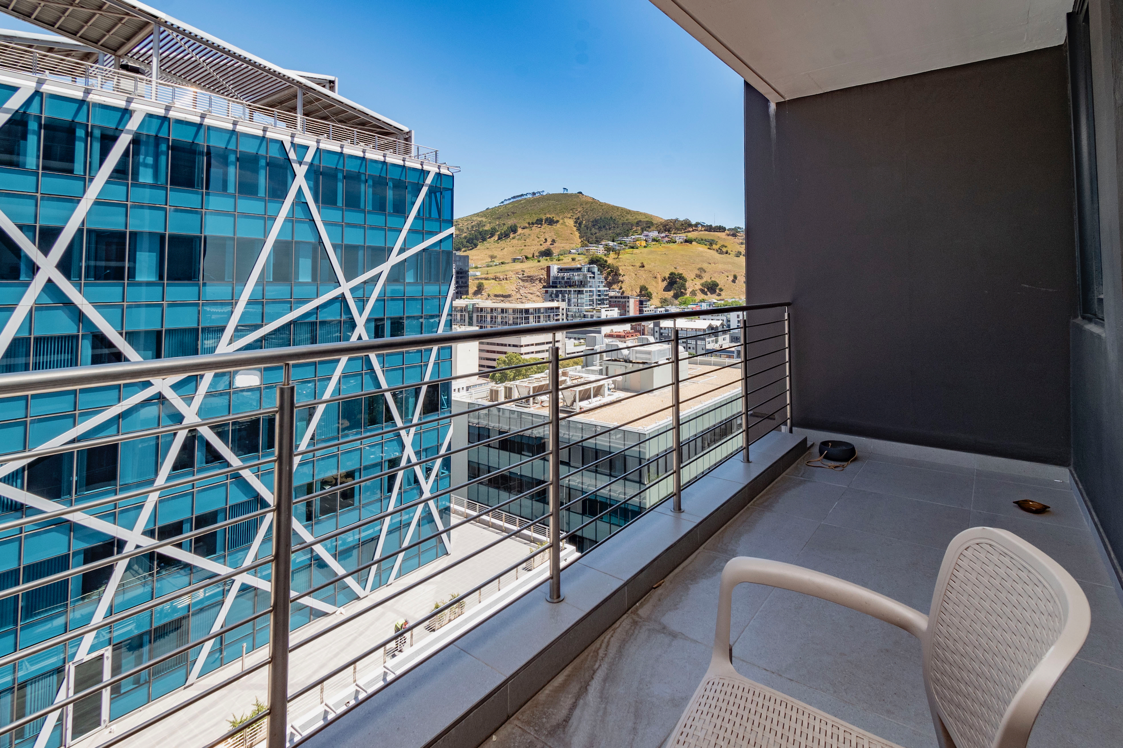 1 Bedroom Property for Sale in Cape Town City Centre Western Cape